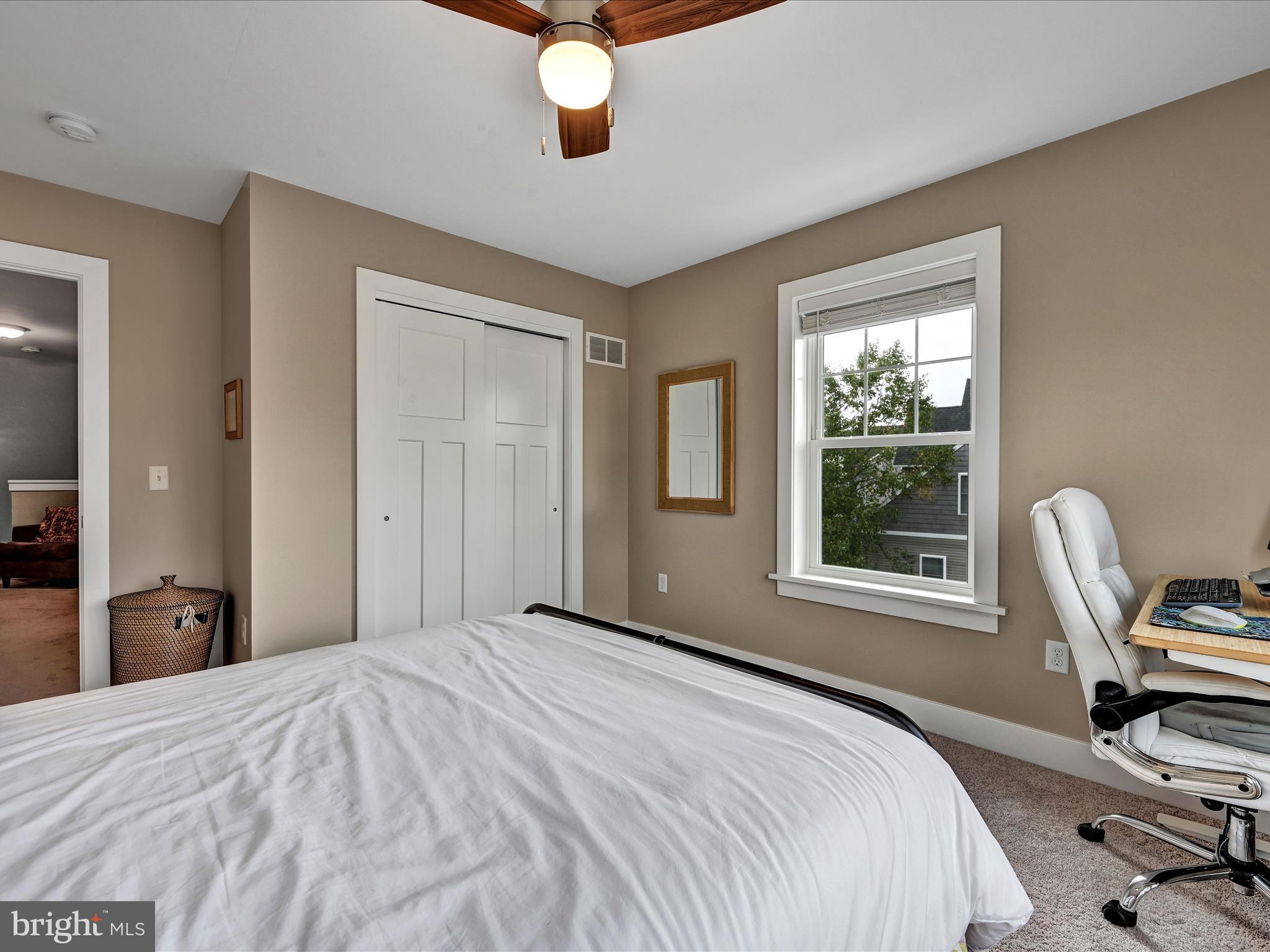 HAYDN MANOR - Residential