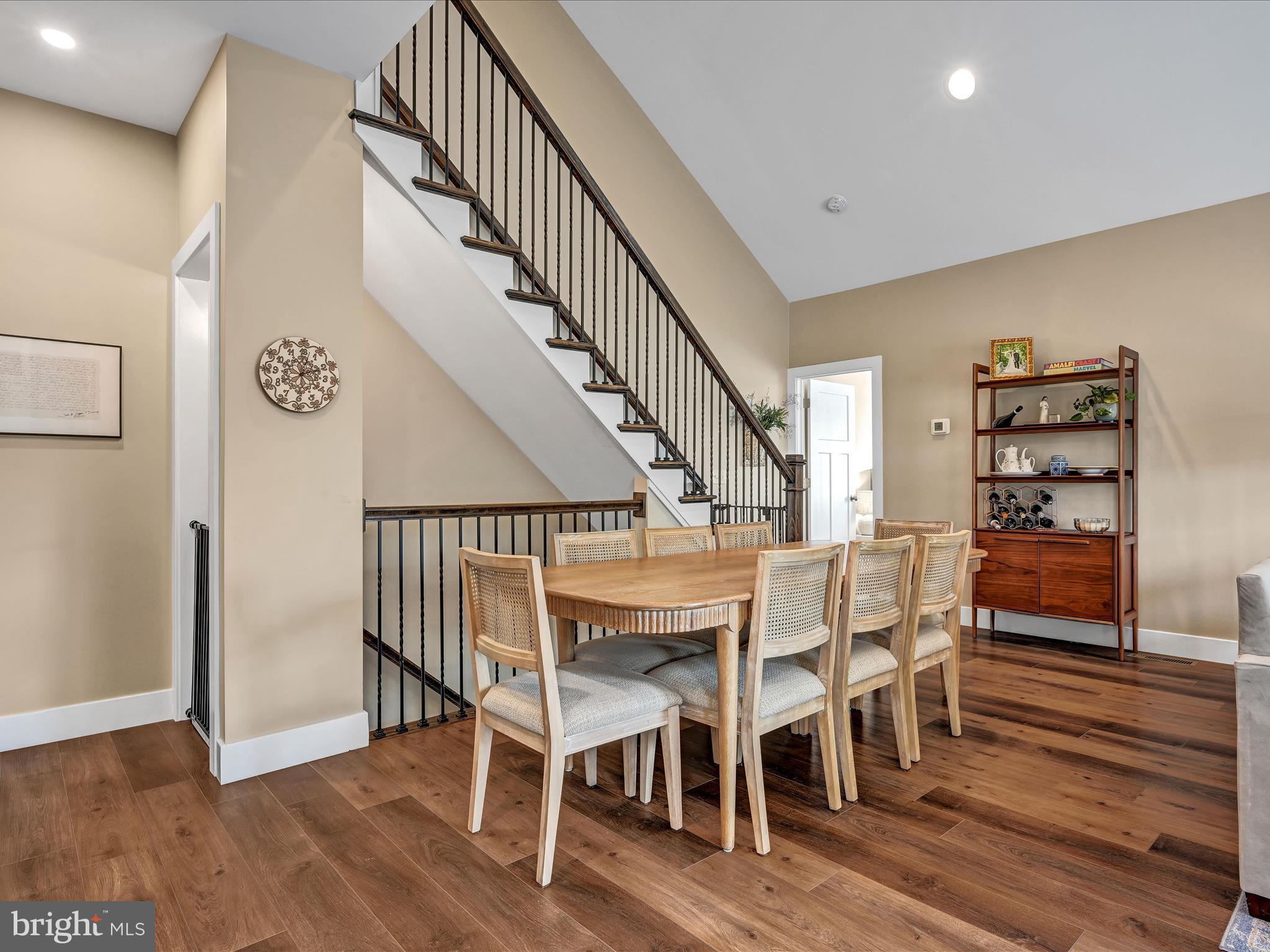 HAYDN MANOR - Residential