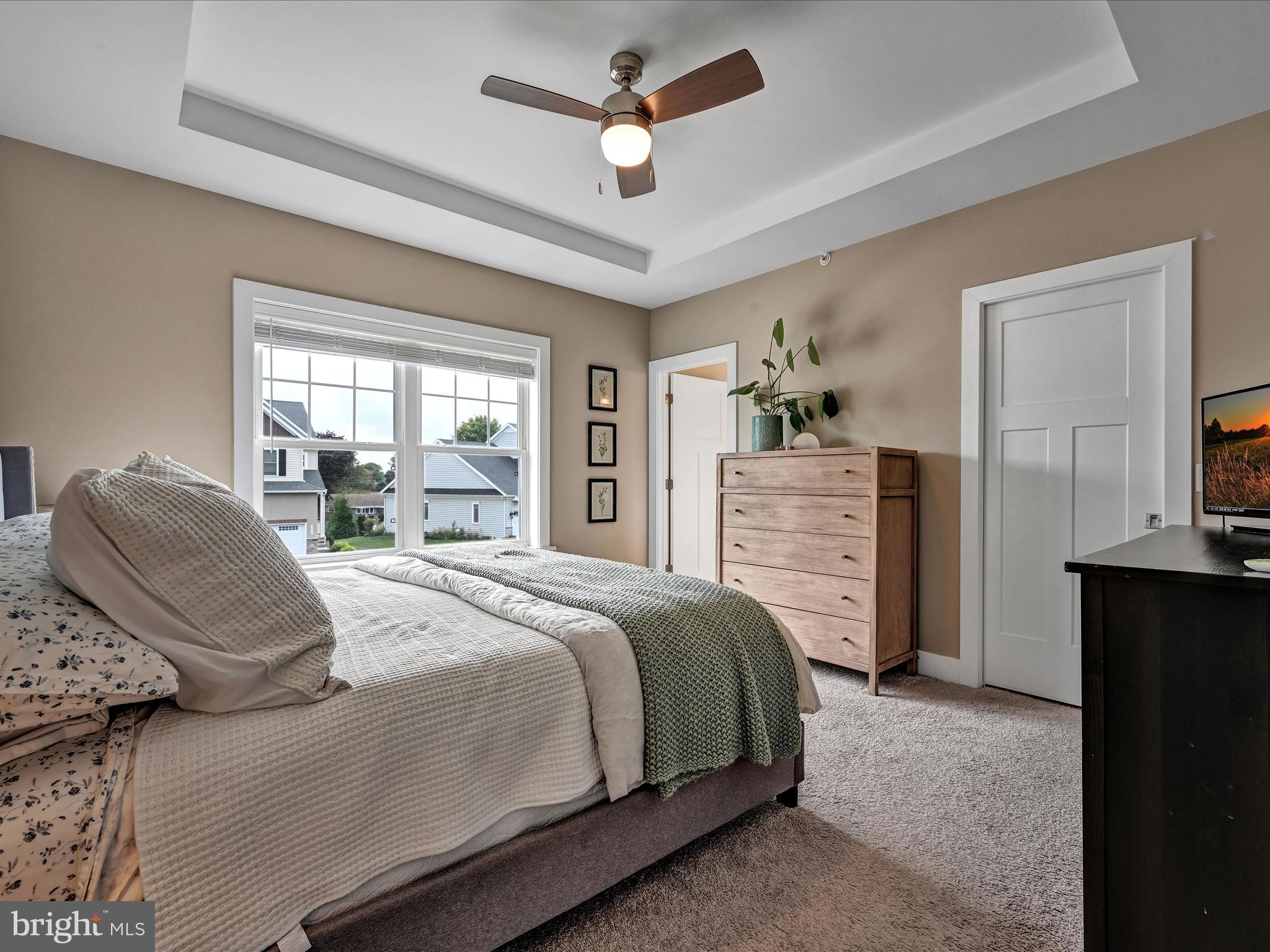 HAYDN MANOR - Residential