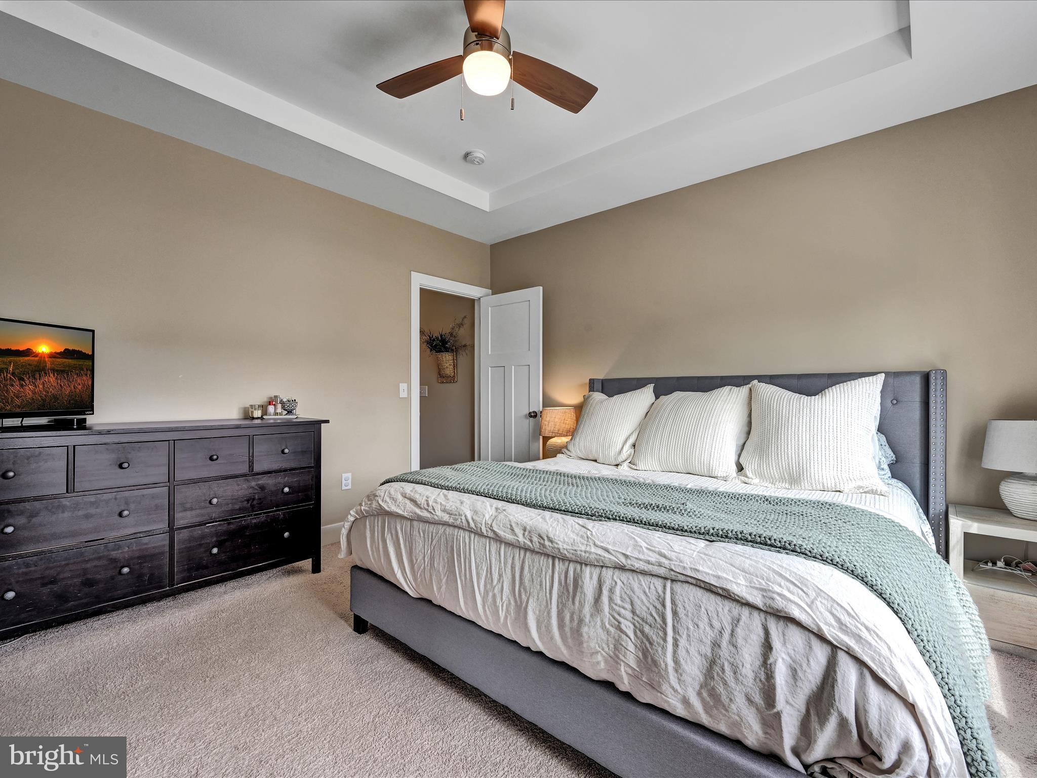 HAYDN MANOR - Residential