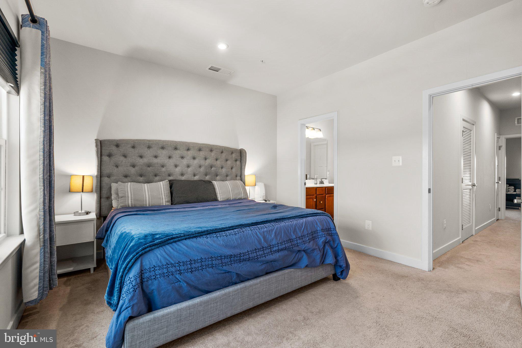 BALLENGER CREEK - Residential