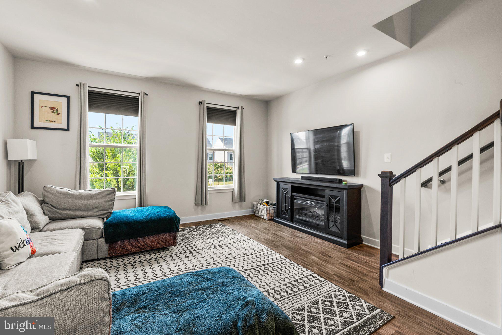 BALLENGER CREEK - Residential