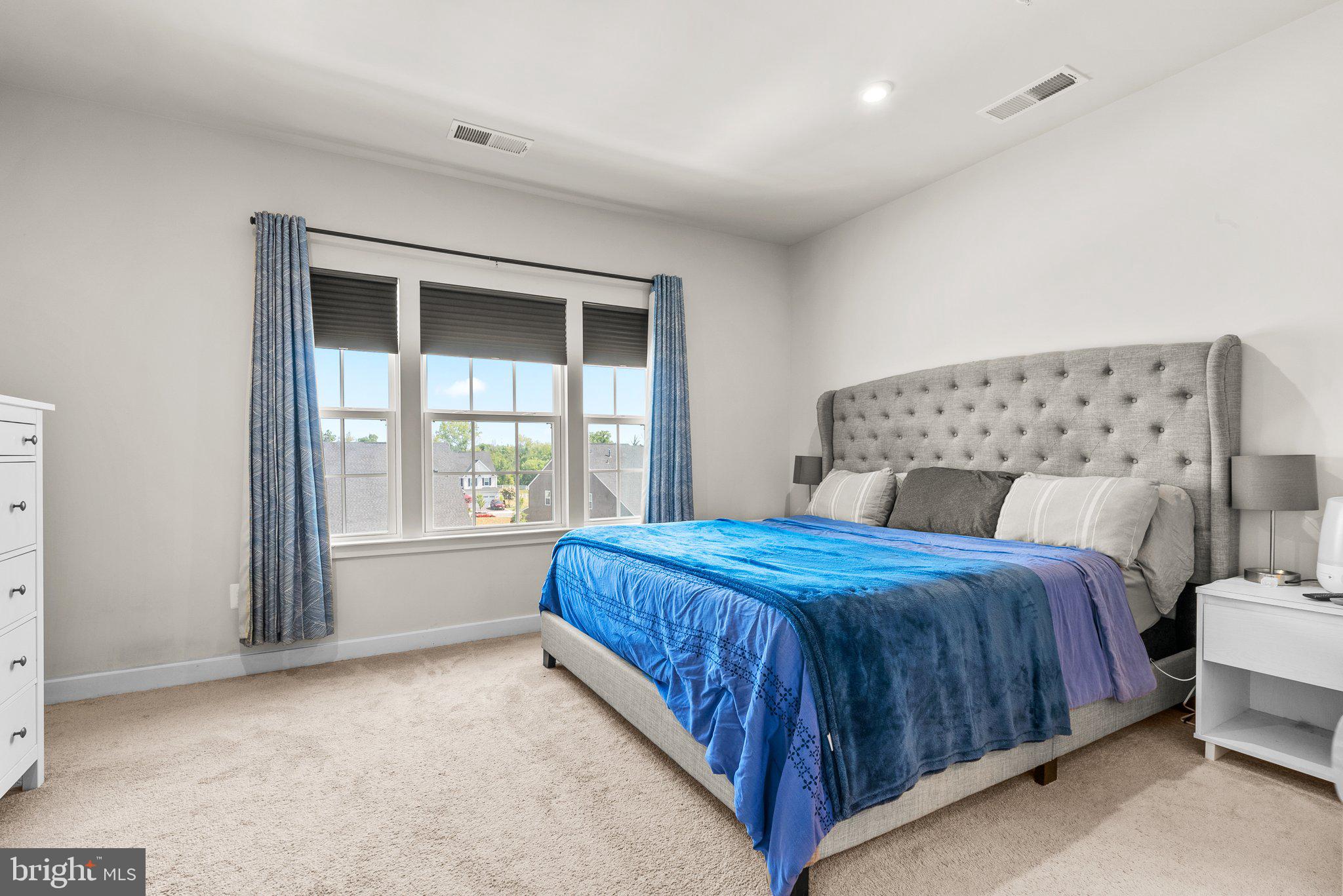 BALLENGER CREEK - Residential