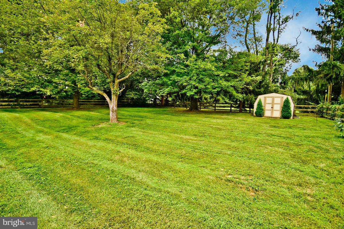 BEAVERBROOK - Residential