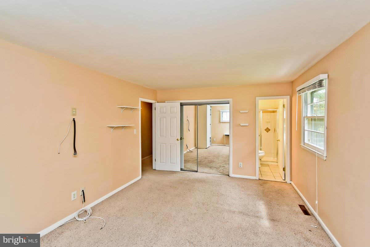 BEAVERBROOK - Residential