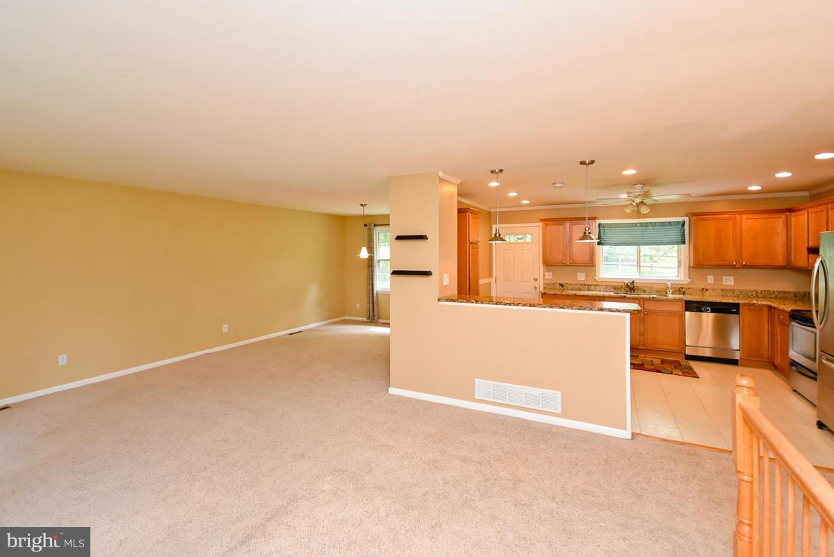 BEAVERBROOK - Residential