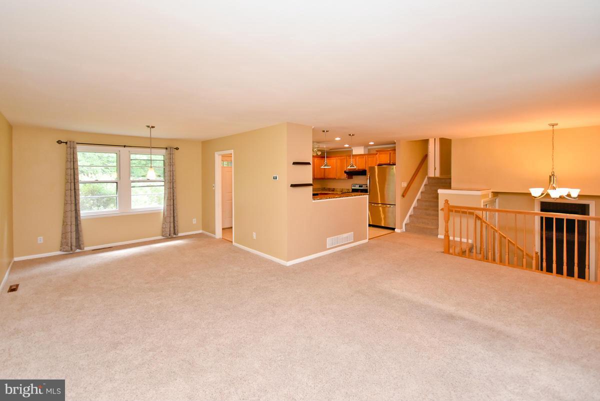 BEAVERBROOK - Residential