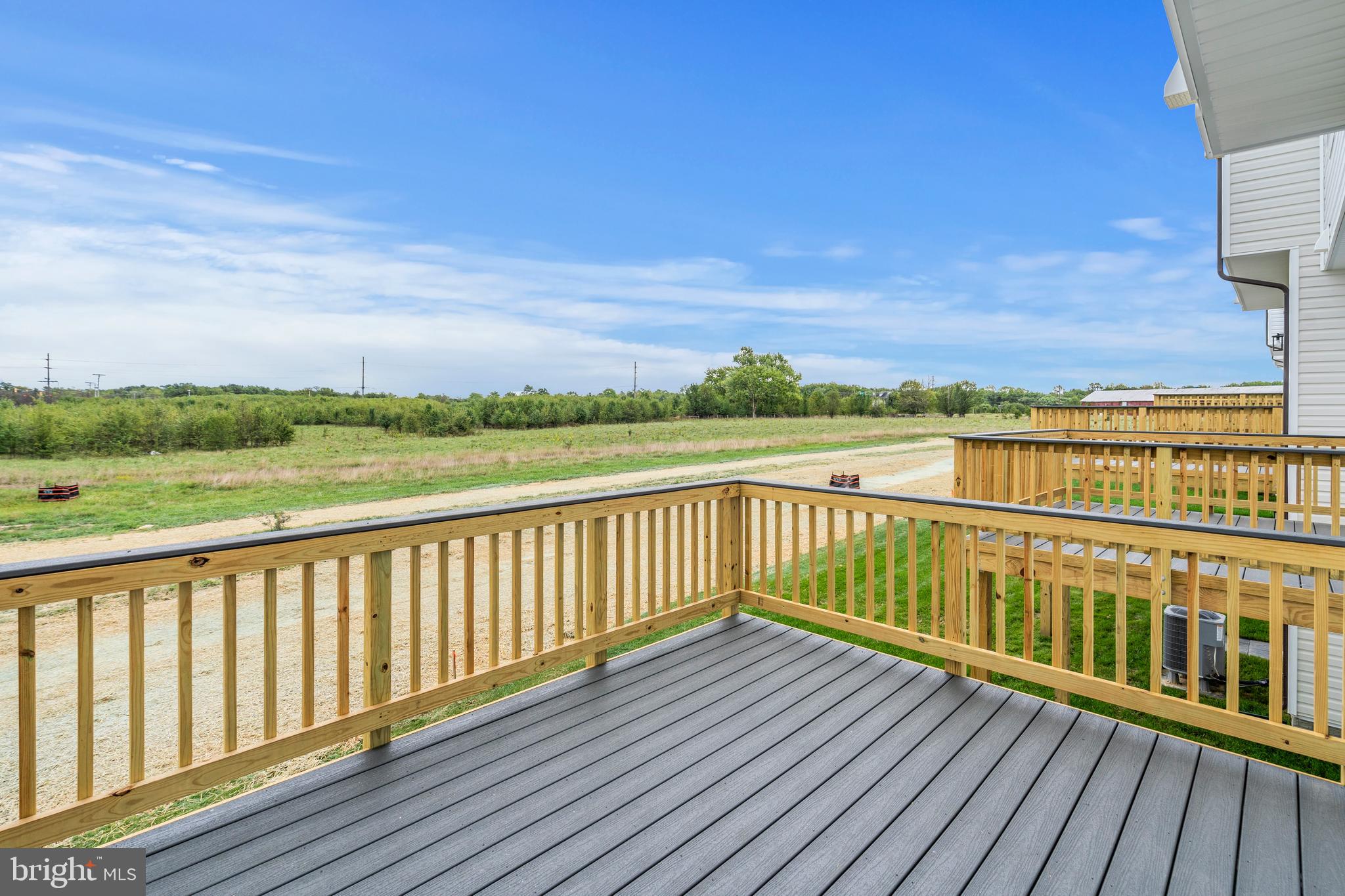 SPRING HILLS - Residential Lease