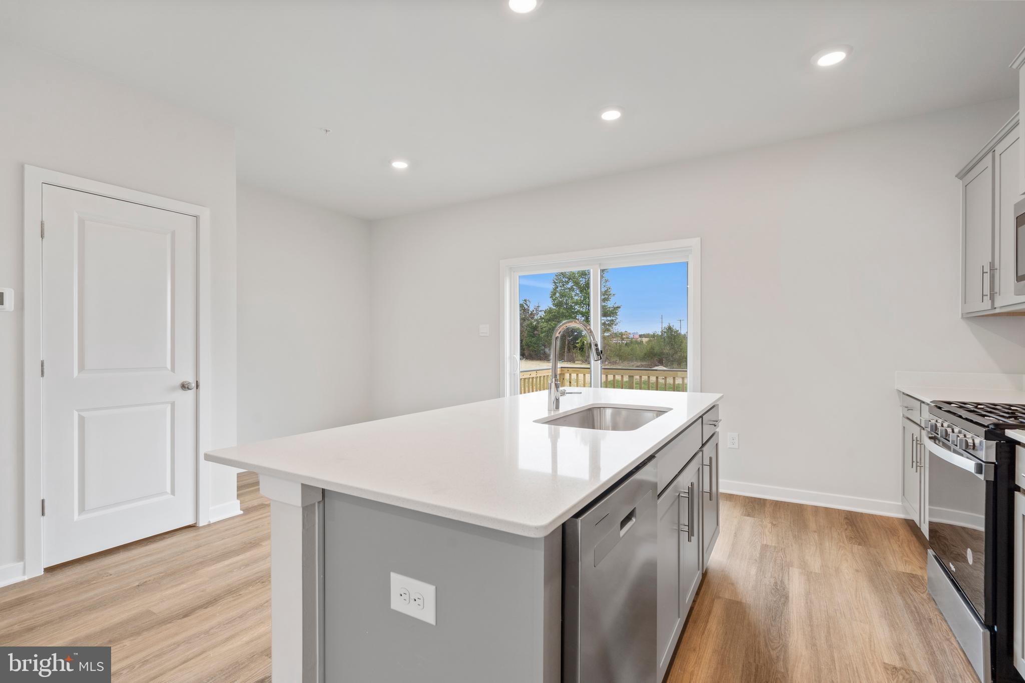 SPRING HILLS - Residential Lease