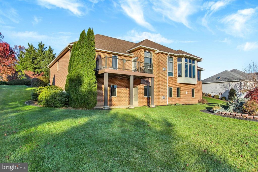 Photo of 6788 St Annes Drive, FAYETTEVILLE, PA 17222 (MLS # PAFL2031404)