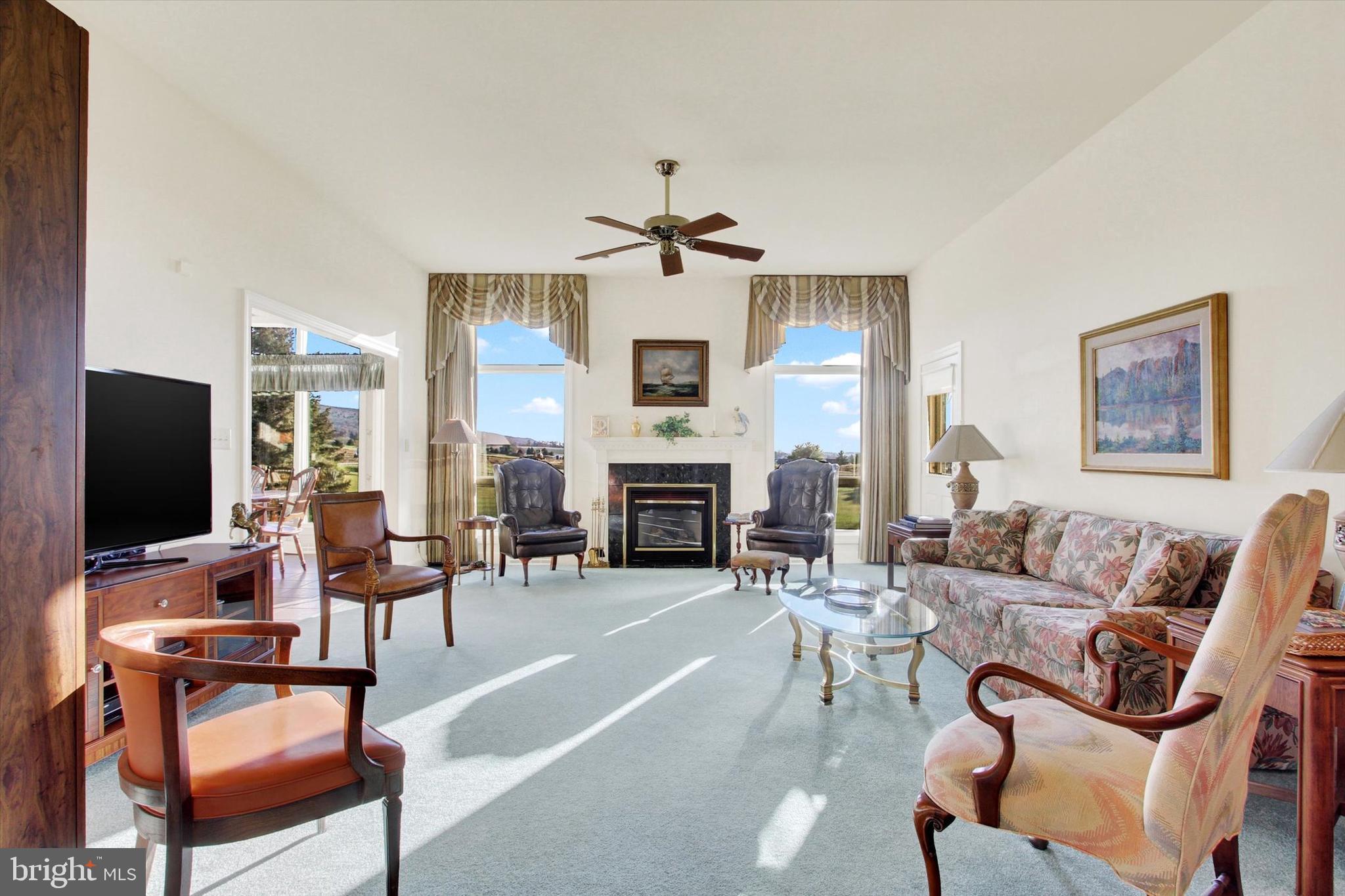 PENN NATIONAL GOLF COURSE COMMUNITY - Residential