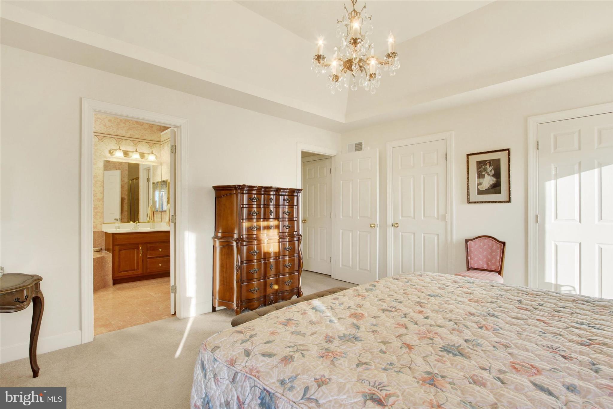 PENN NATIONAL GOLF COURSE COMMUNITY - Residential