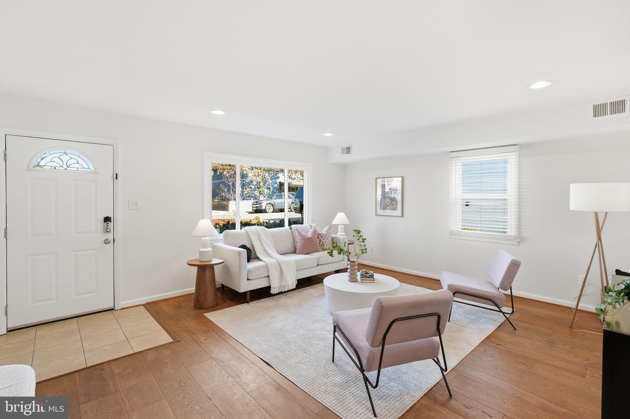 DEL RAY - Residential