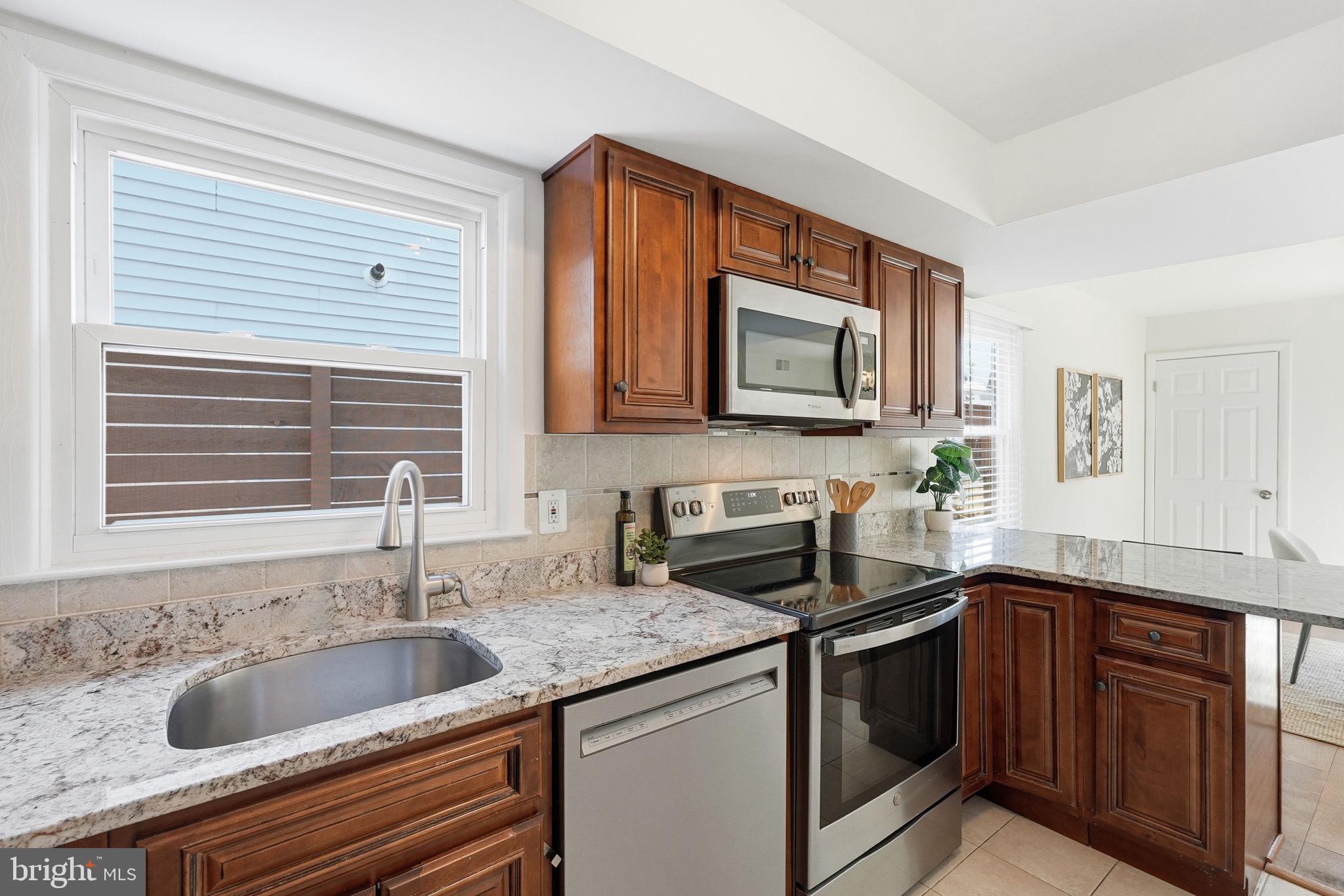 DEL RAY - Residential