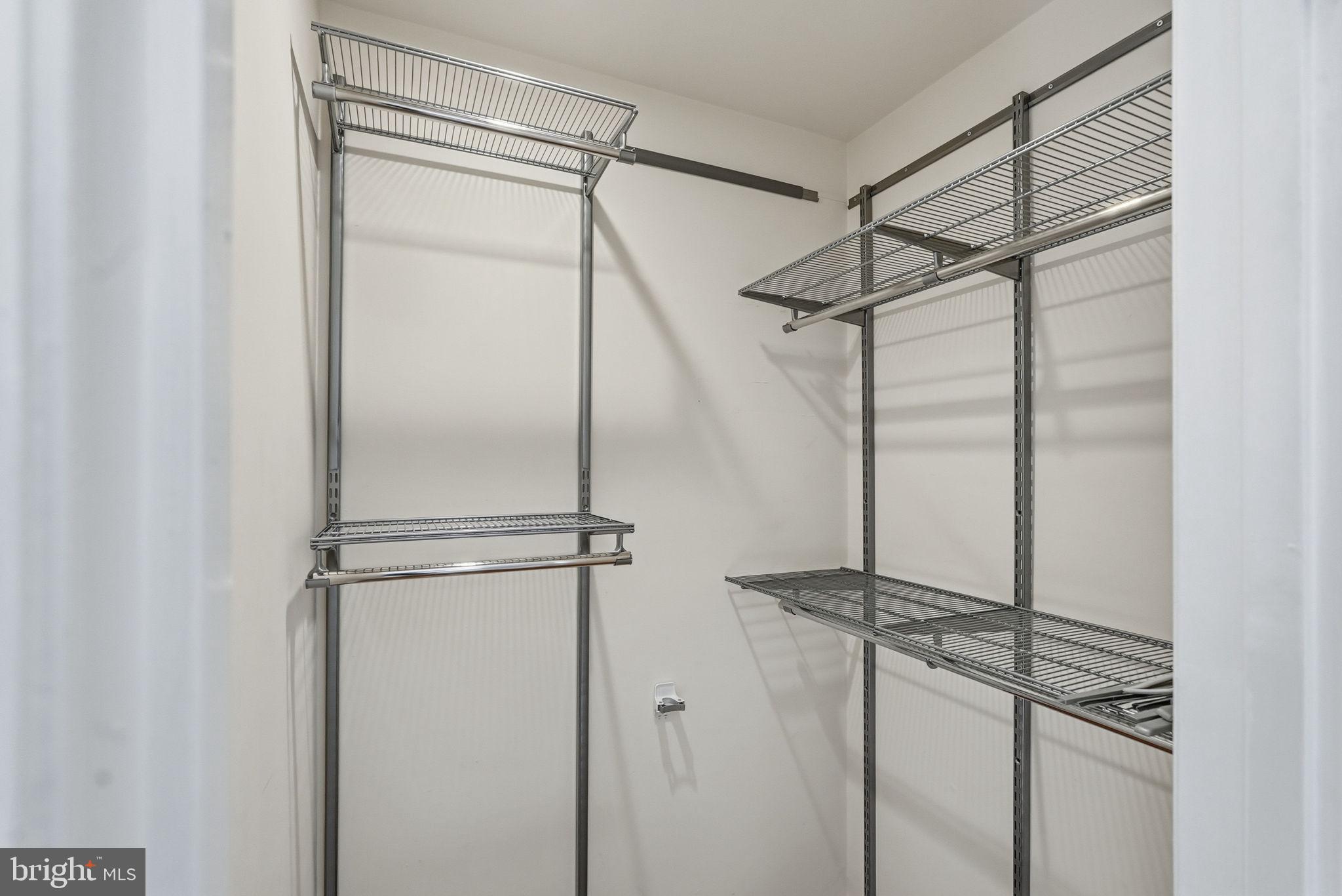 DEL RAY - Residential