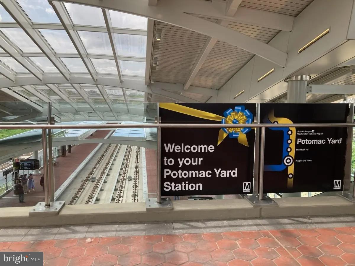 DEL RAY - Residential