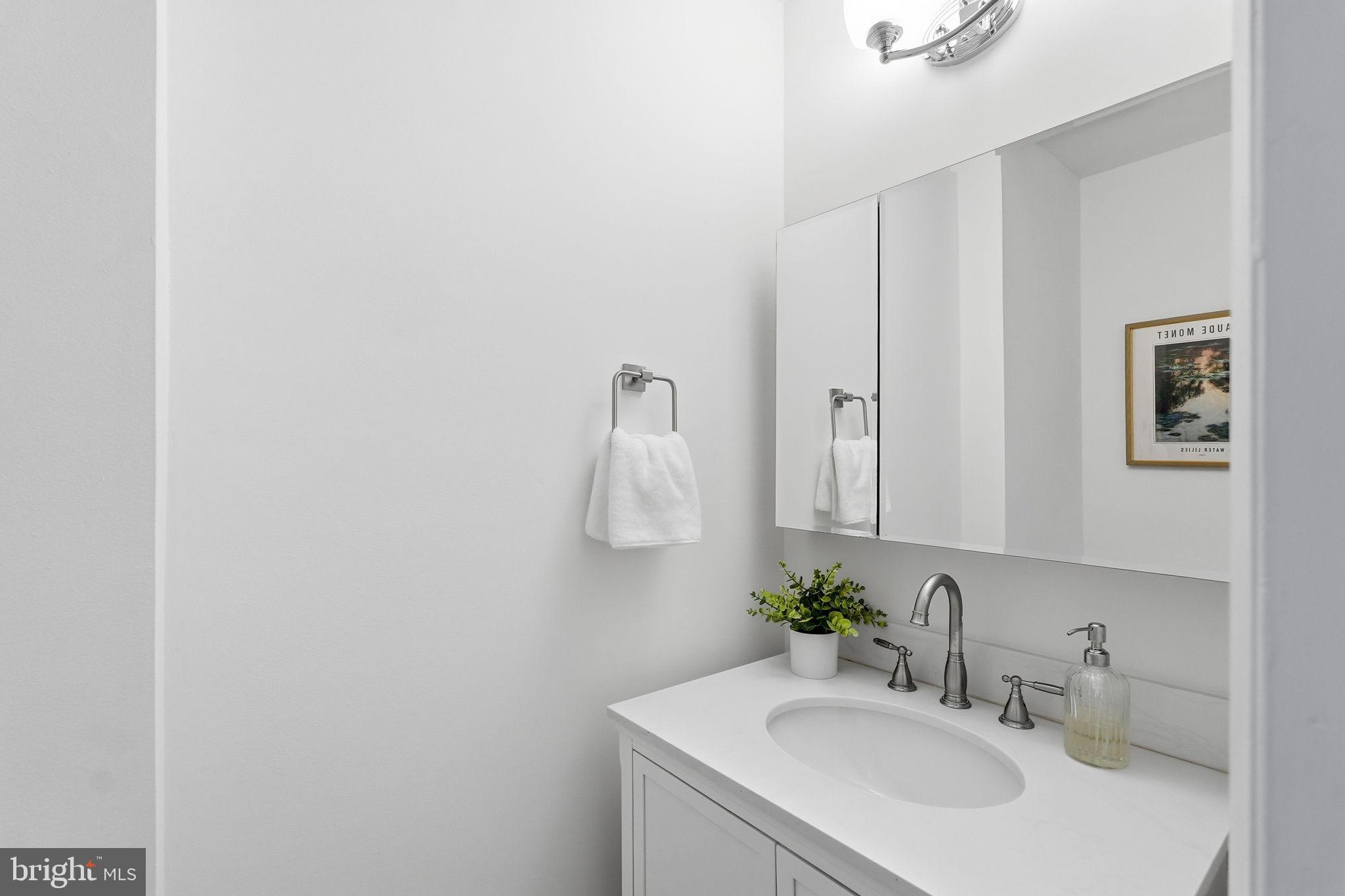 DEL RAY - Residential