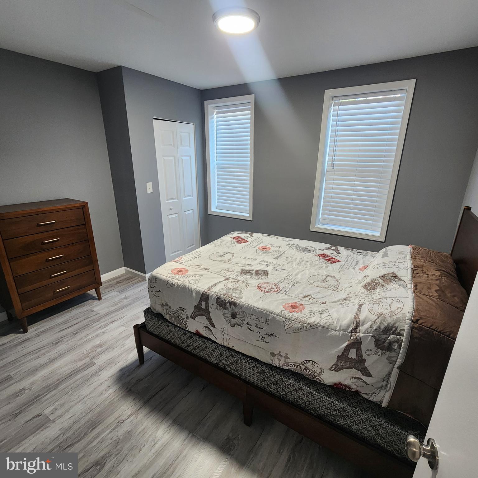 CLIFTON PARK - Residential