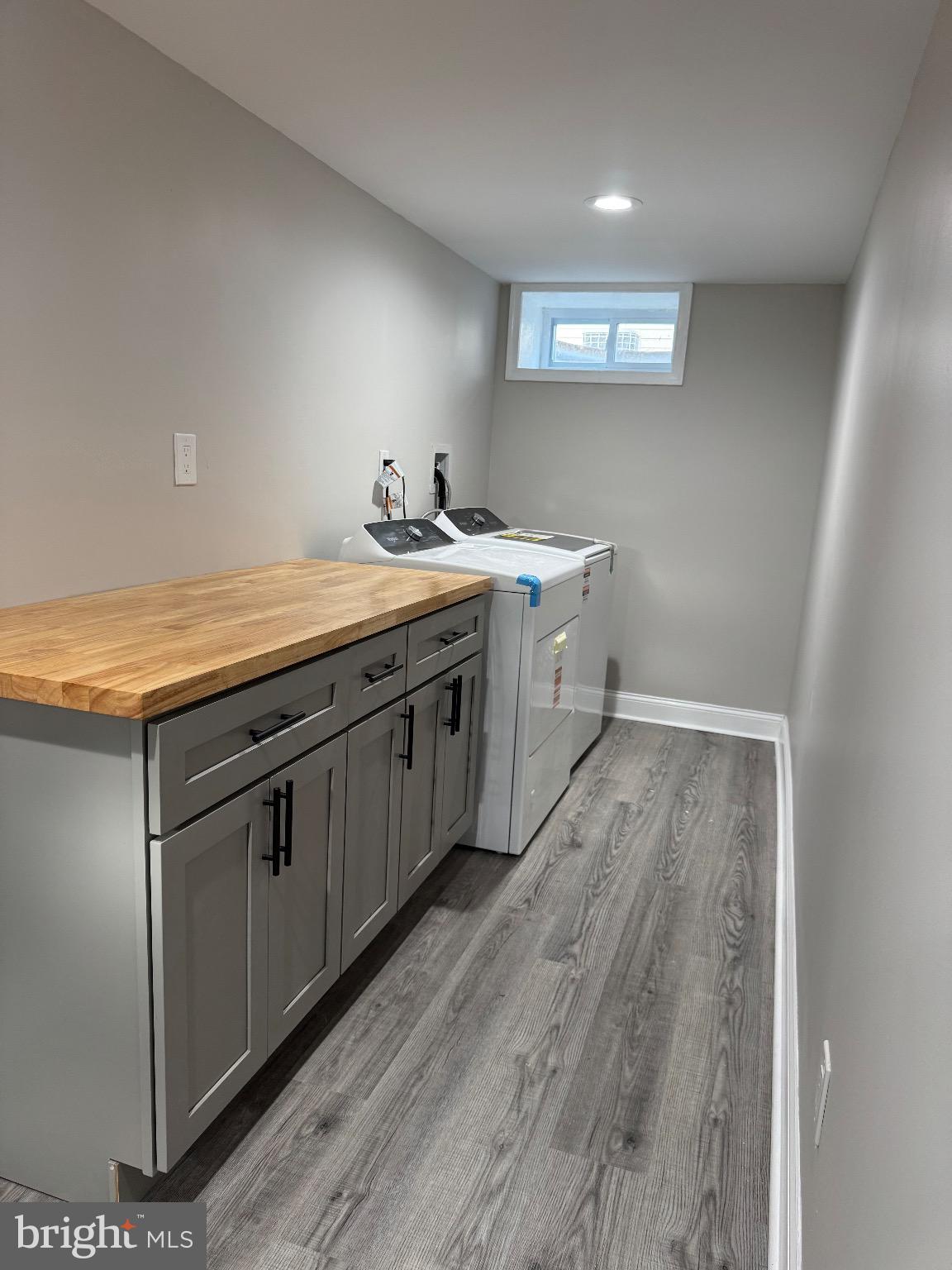 ROSLYN - Residential