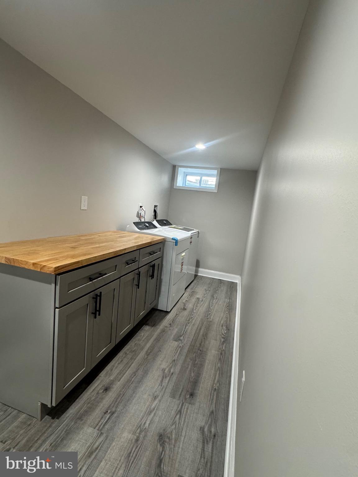 ROSLYN - Residential