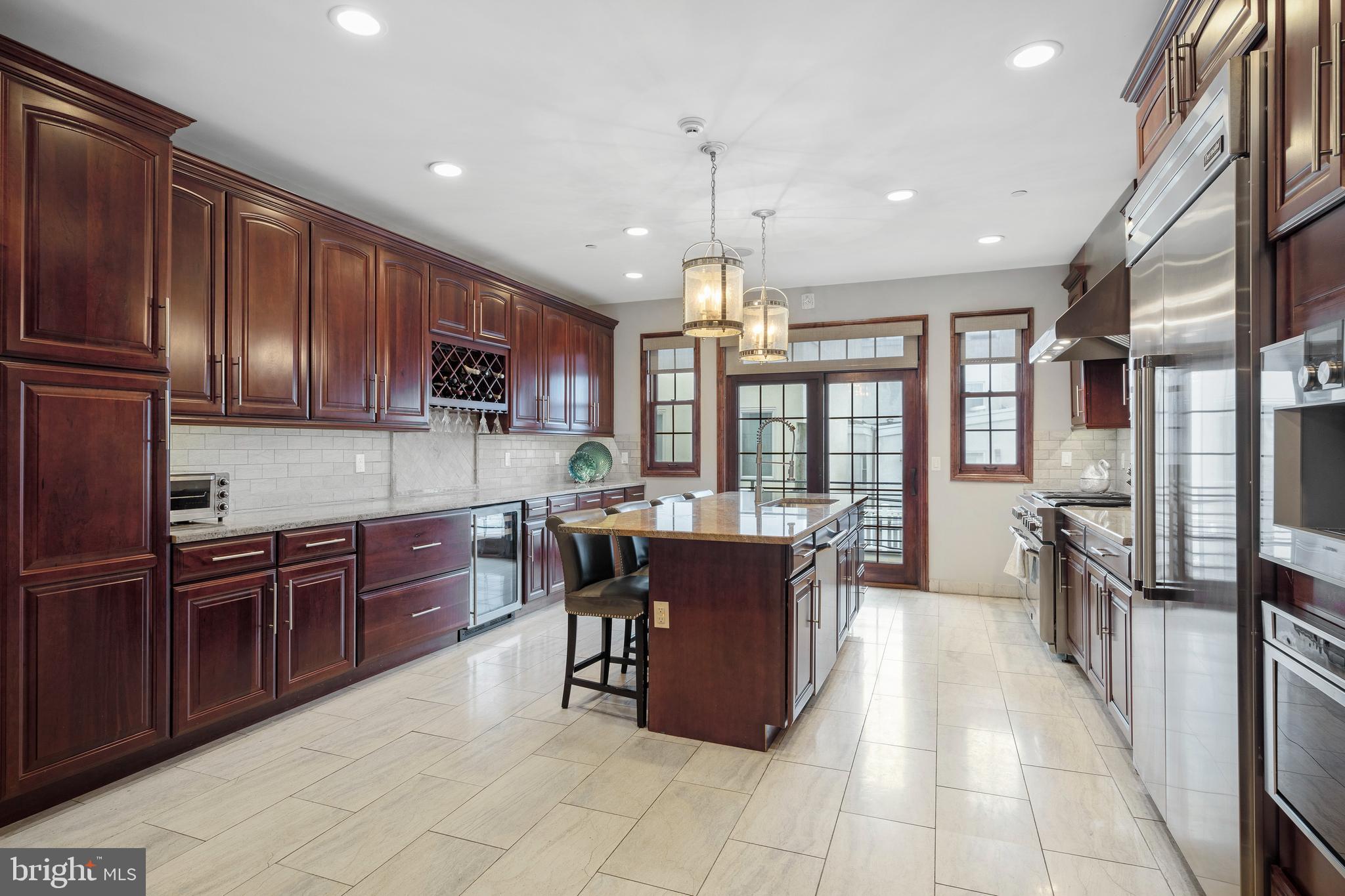 GRADUATE HOSPITAL - Residential