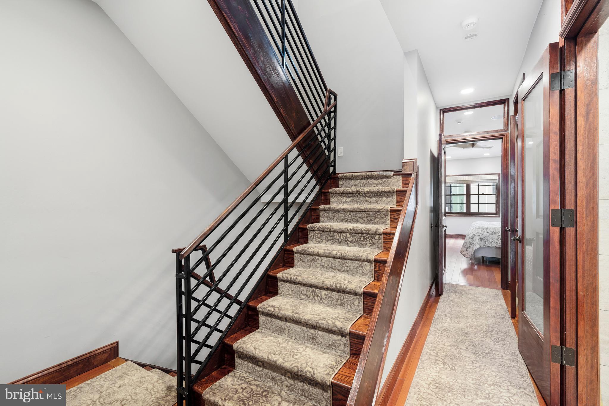 GRADUATE HOSPITAL - Residential