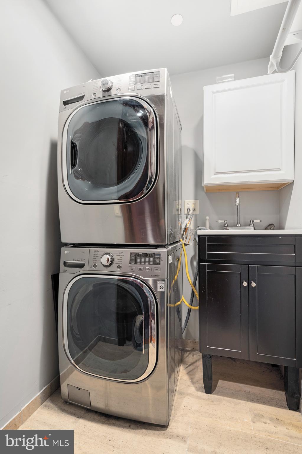 GRADUATE HOSPITAL - Residential