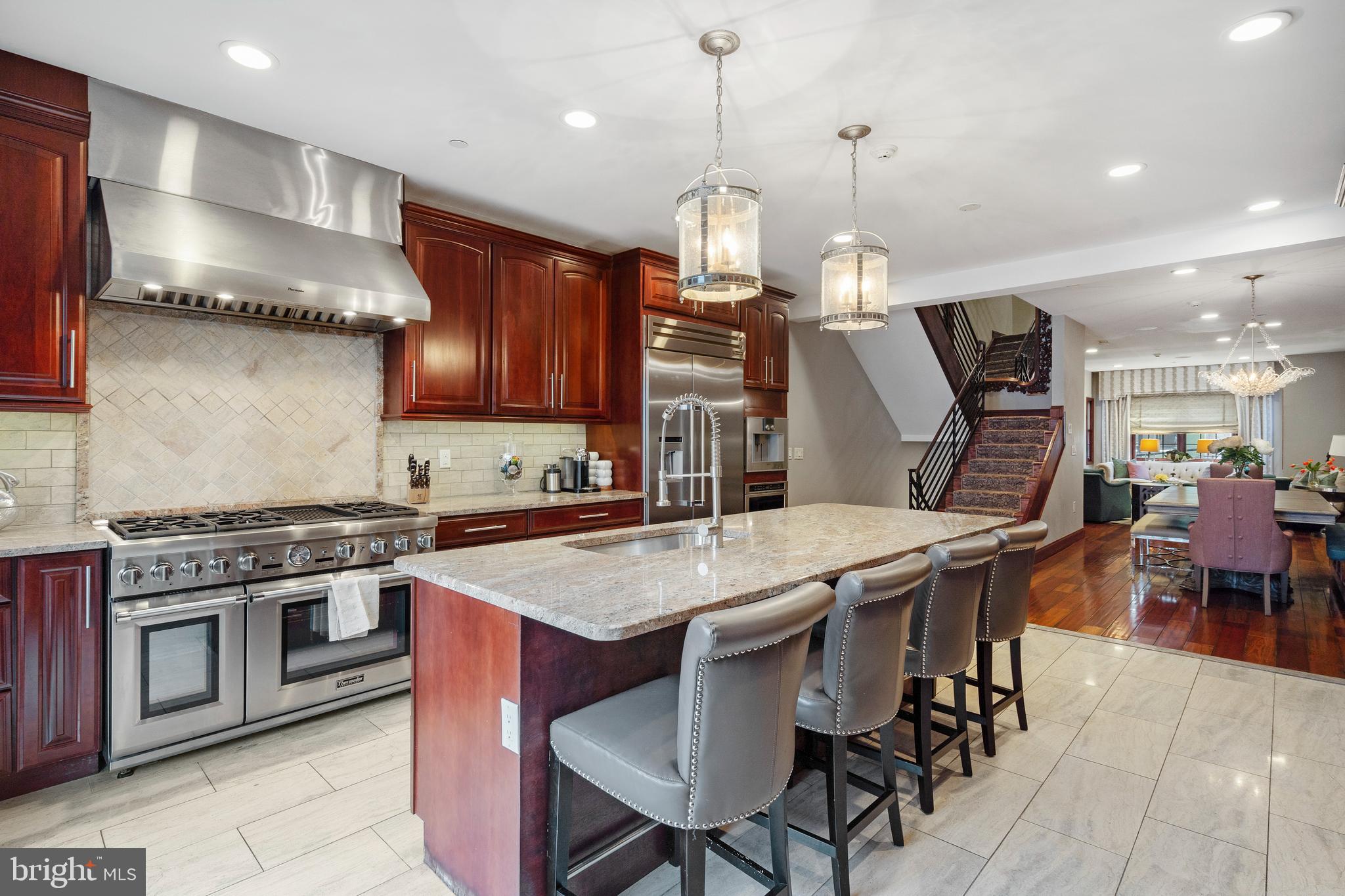 GRADUATE HOSPITAL - Residential