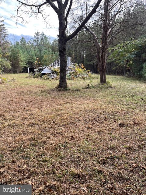 Vacant Land For Sale - 14686 Dry Bridge Road<br/> RUTHER GLEN, VA 22546