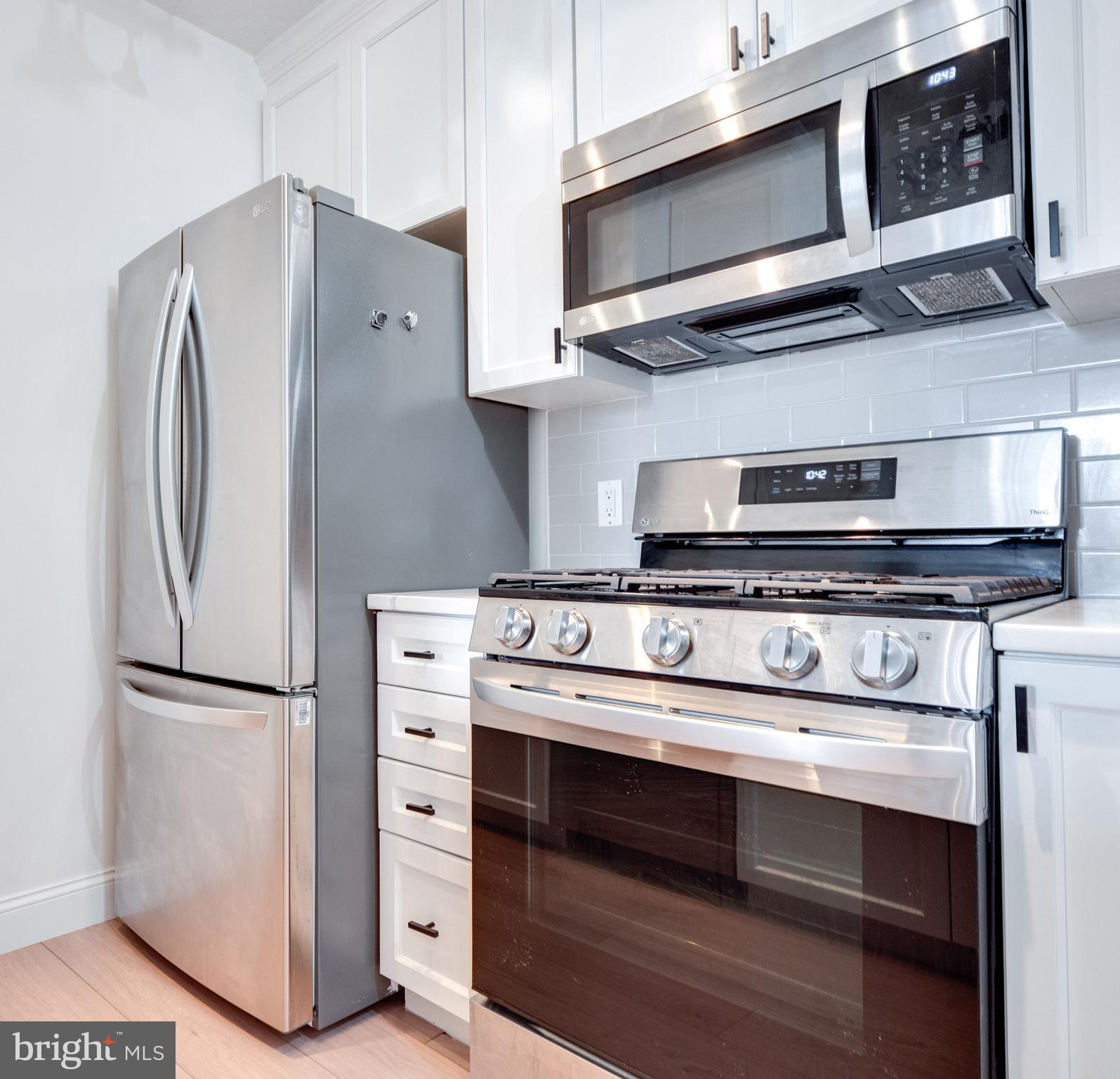 851 N GLEBE ROAD 816