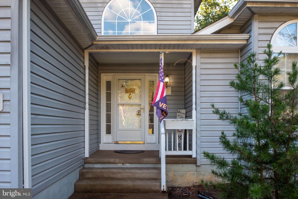 Photo of 203 Fairfax Lane, LOCUST GROVE, VA 22508 (MLS # VAOR2012510)