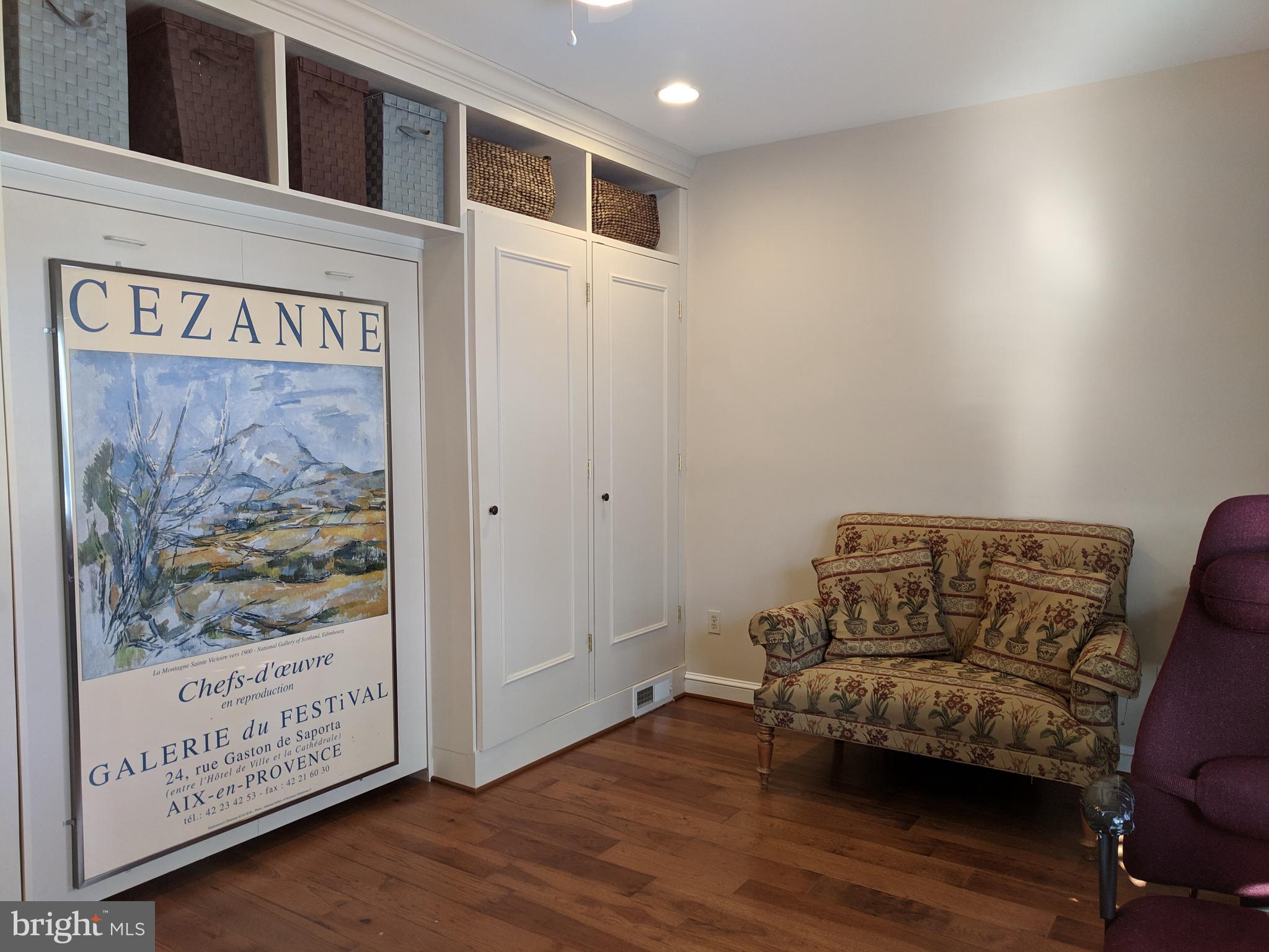 ROCKLAND - Residential