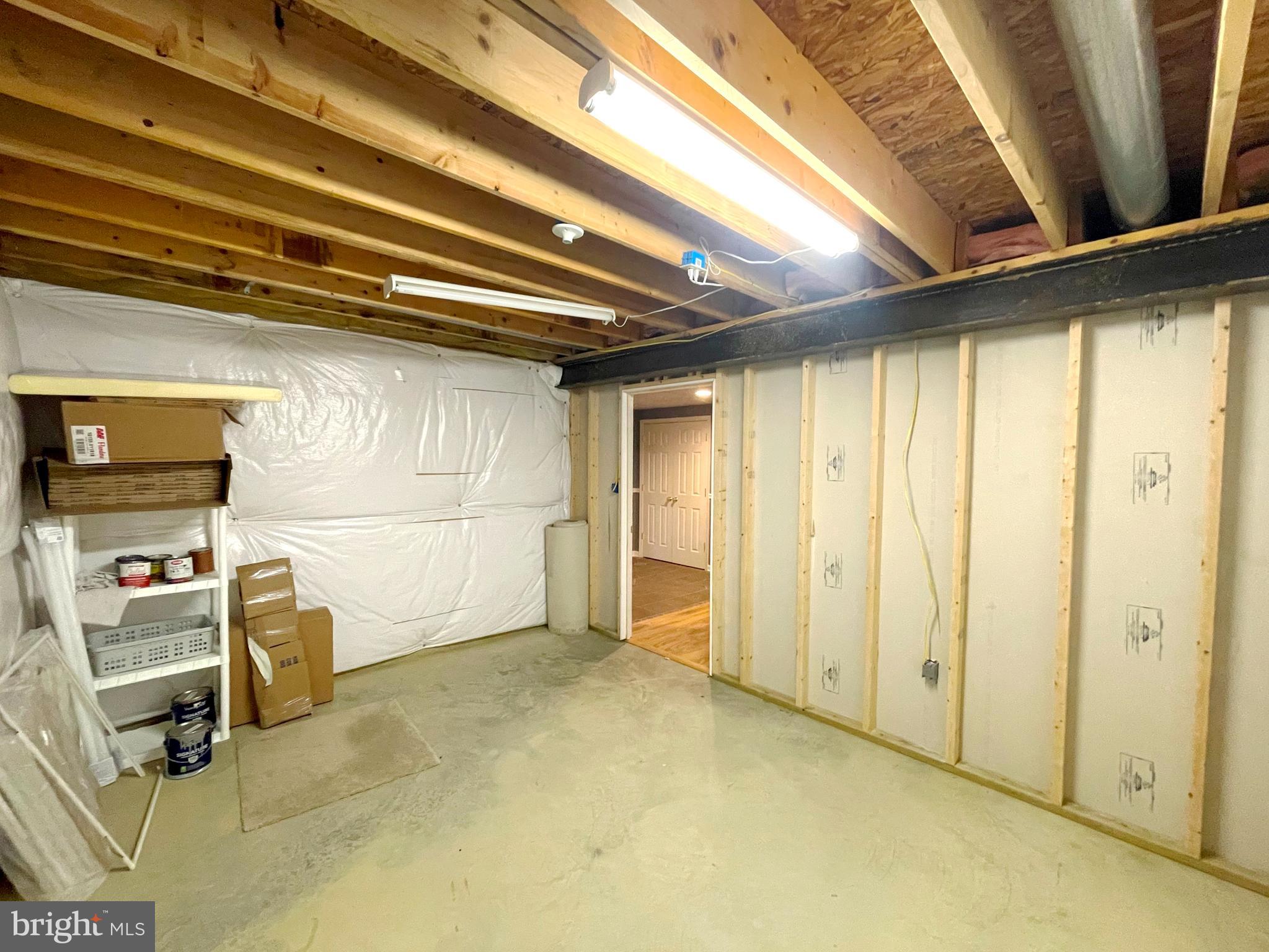 GREENBRIER - Residential Lease