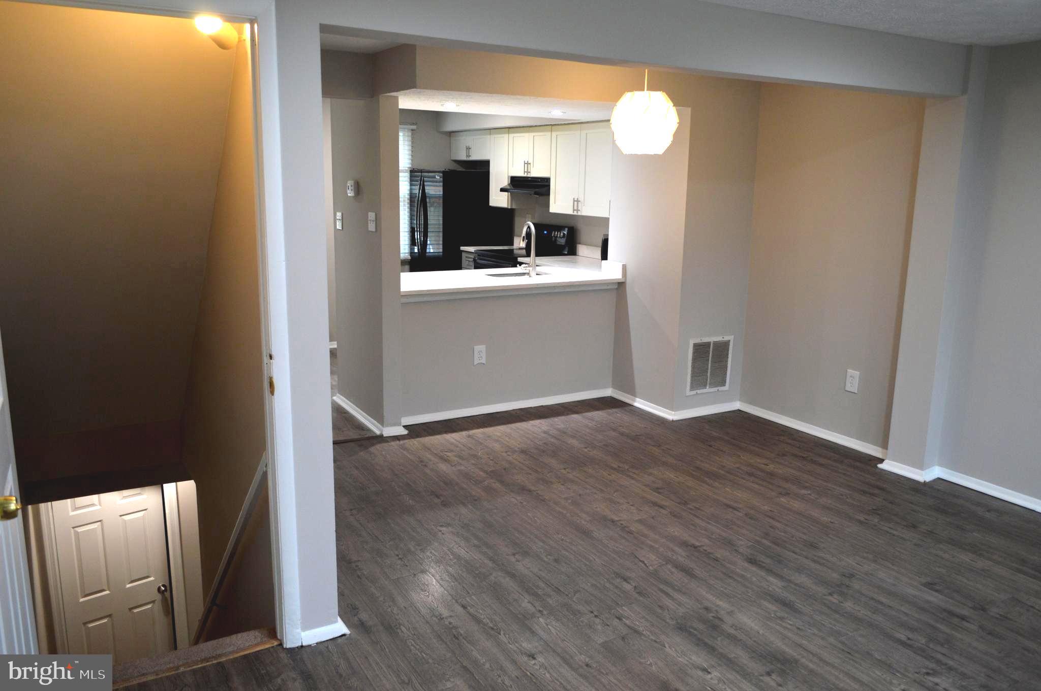 GREENCASTLE MANOR - Residential