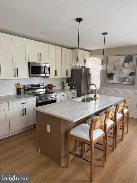 Townhouse For Rent - 2455 Harlan Street<br/> PHILADELPHIA, PA 19121