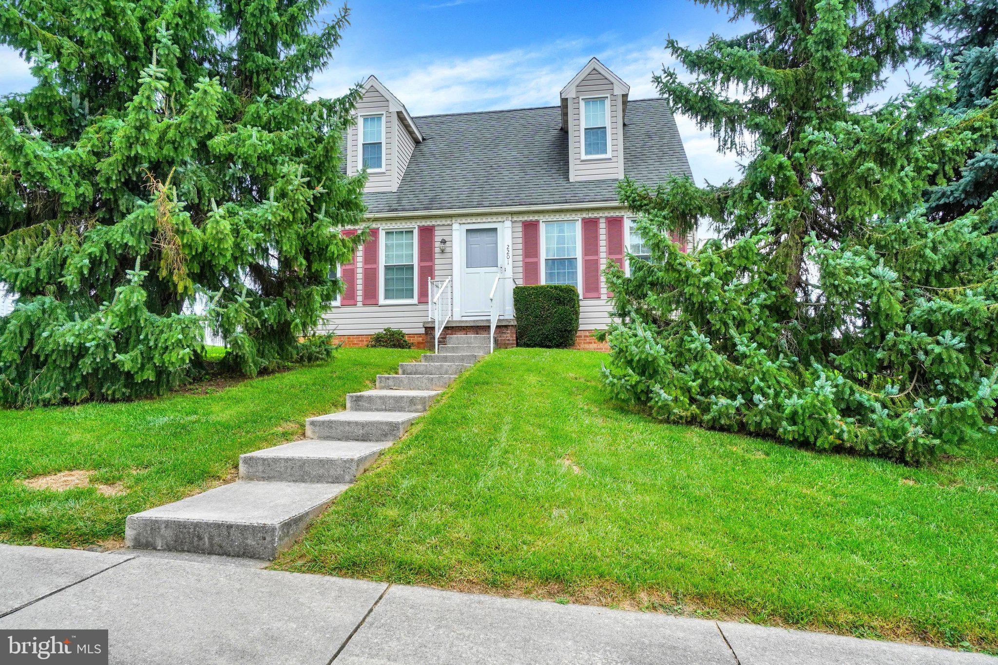 2201 PLEASANT VIEW DRIVE