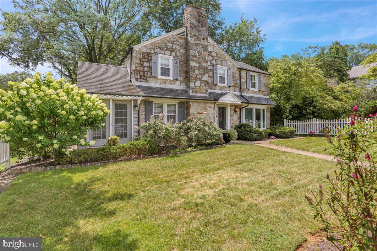 202 HIGH STREET