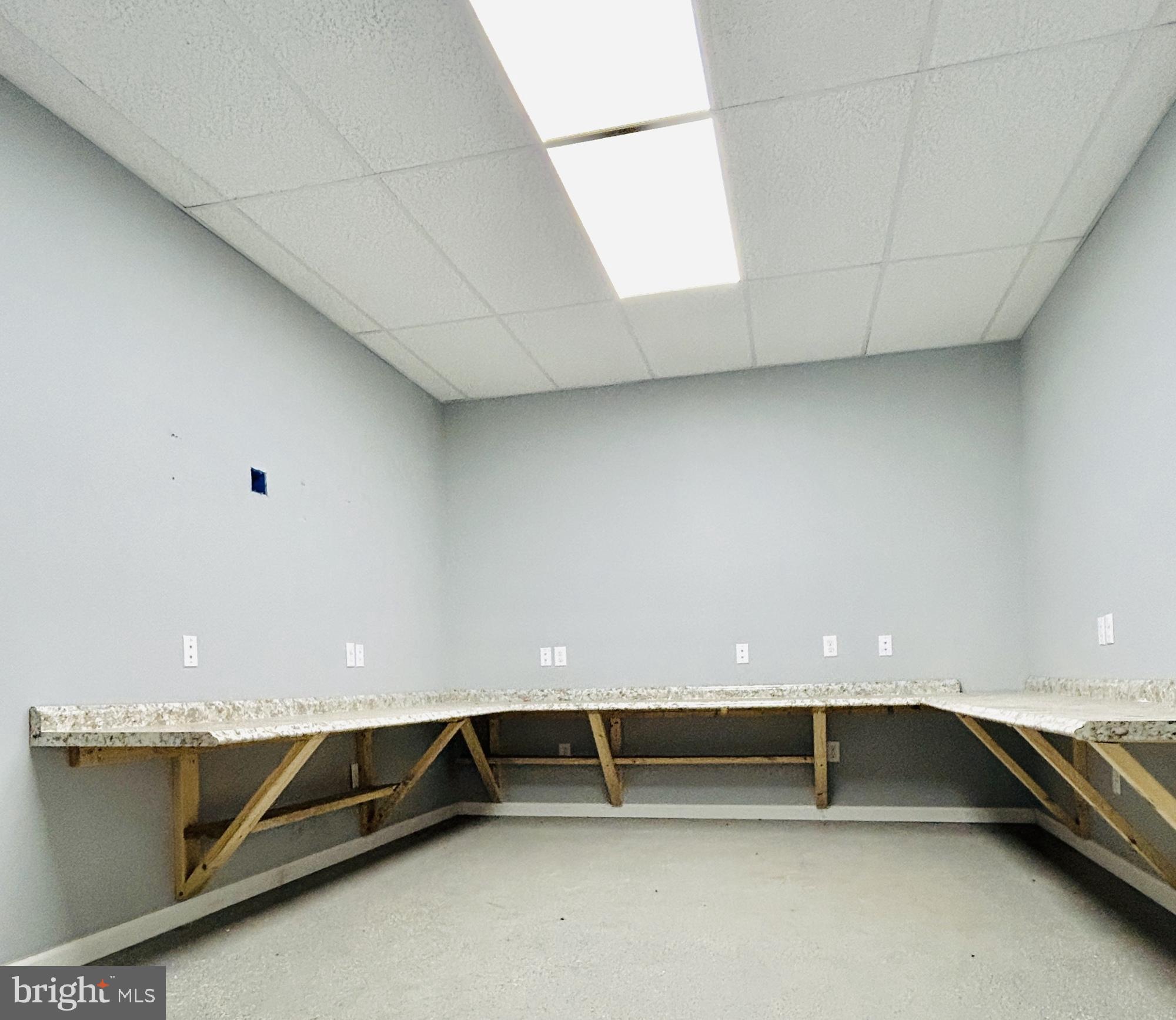 30447 CEDAR NECK ROAD 2