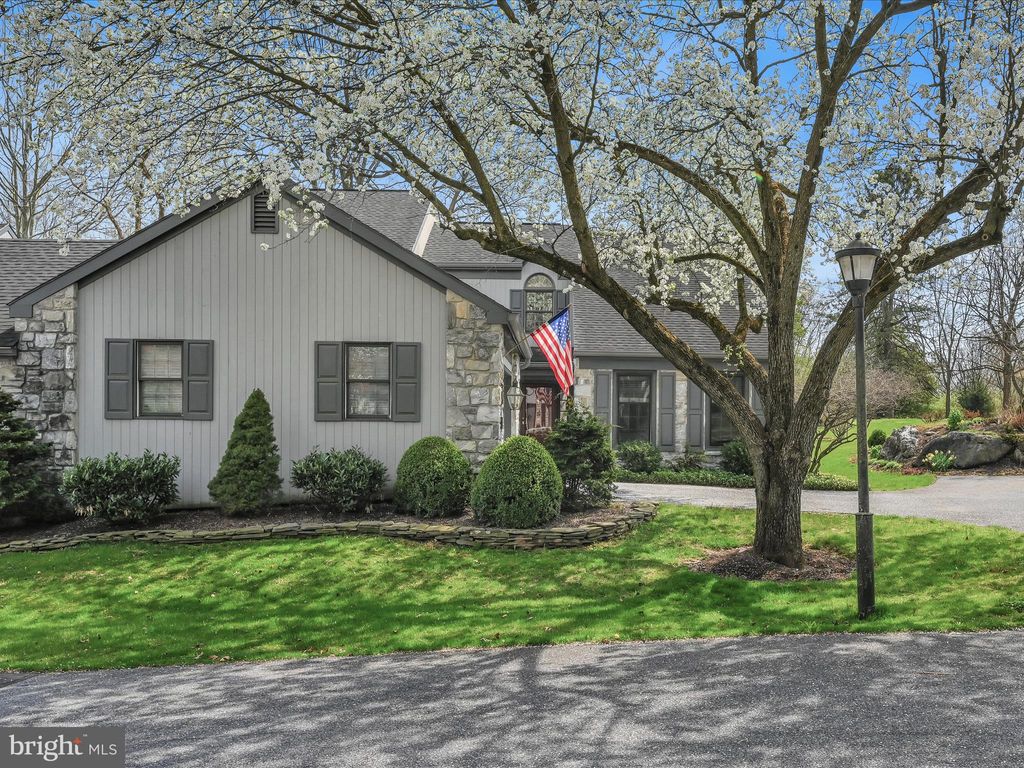Photo of 34 DEER FORD DR, LANCASTER, PA 17601 (MLS # PALA2034730)