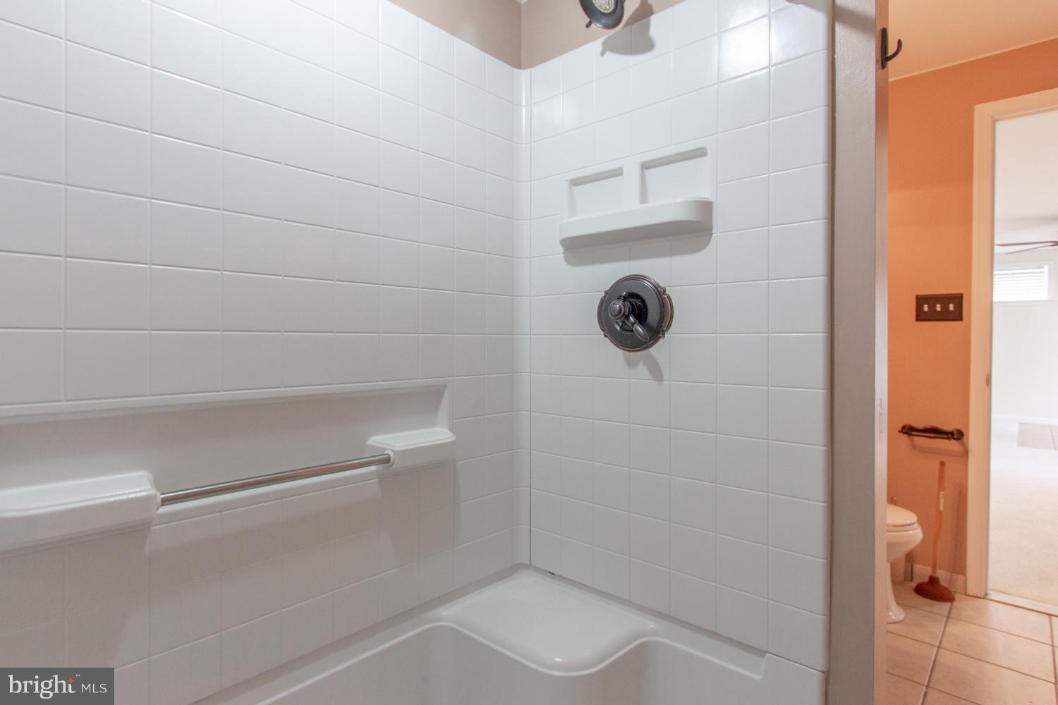 FOREST VISTA - Residential