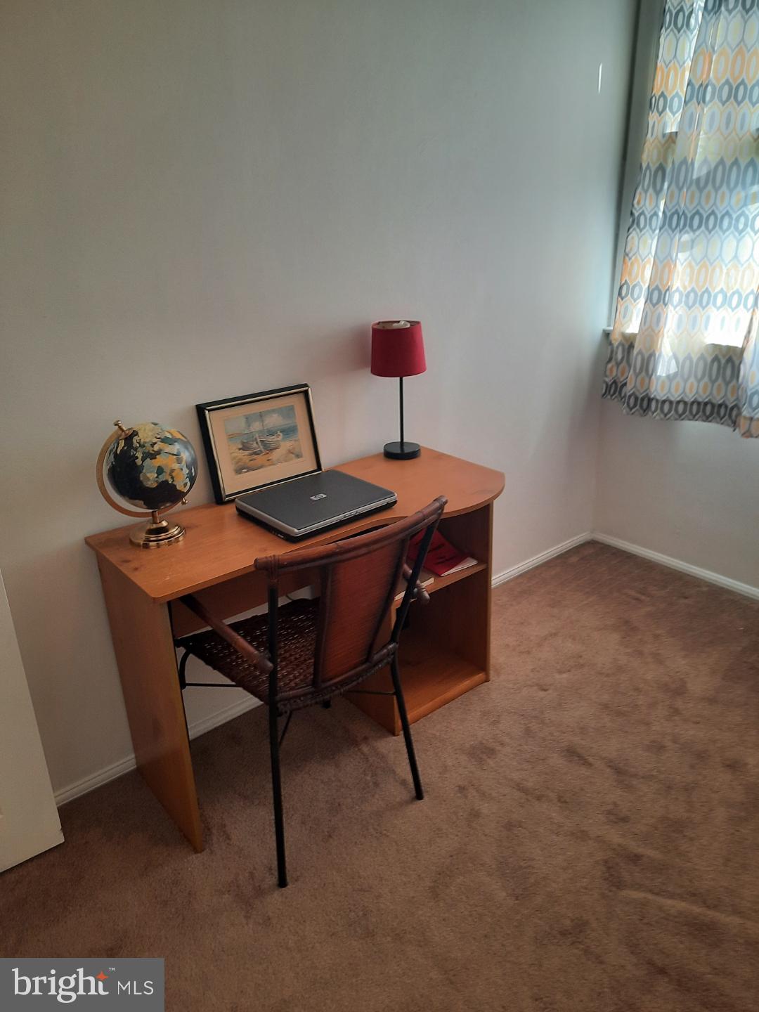 FERN ROCK - Residential