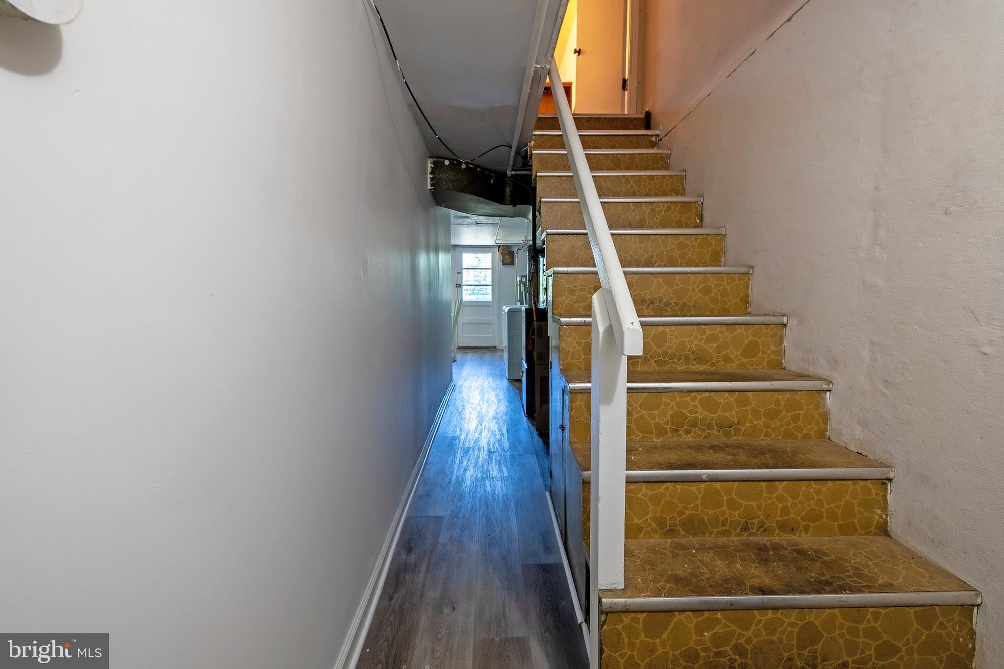 FERN ROCK - Residential