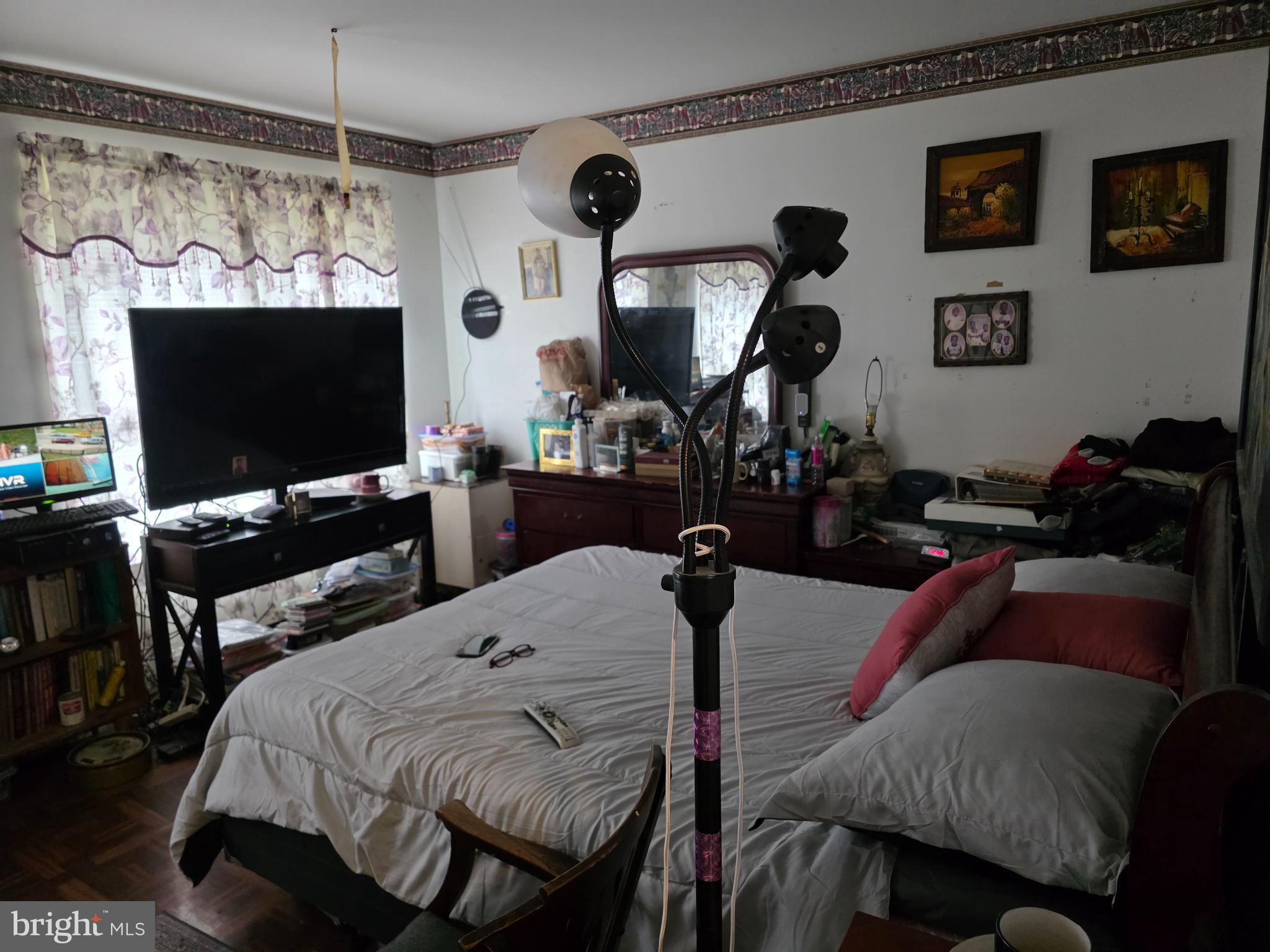 WEST POPLAR - Residential