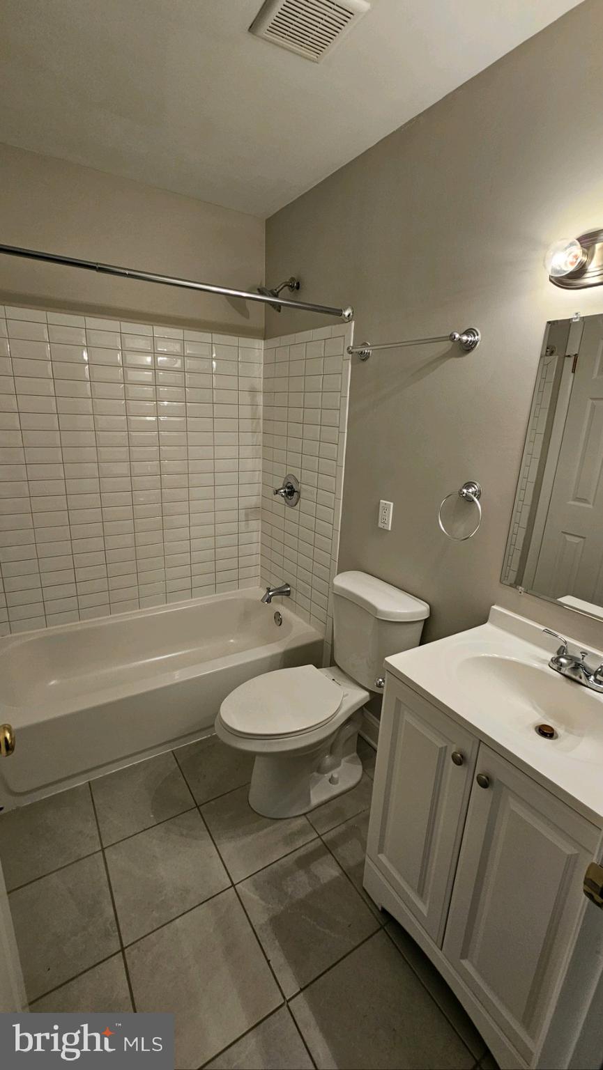 REGULARS - Residential