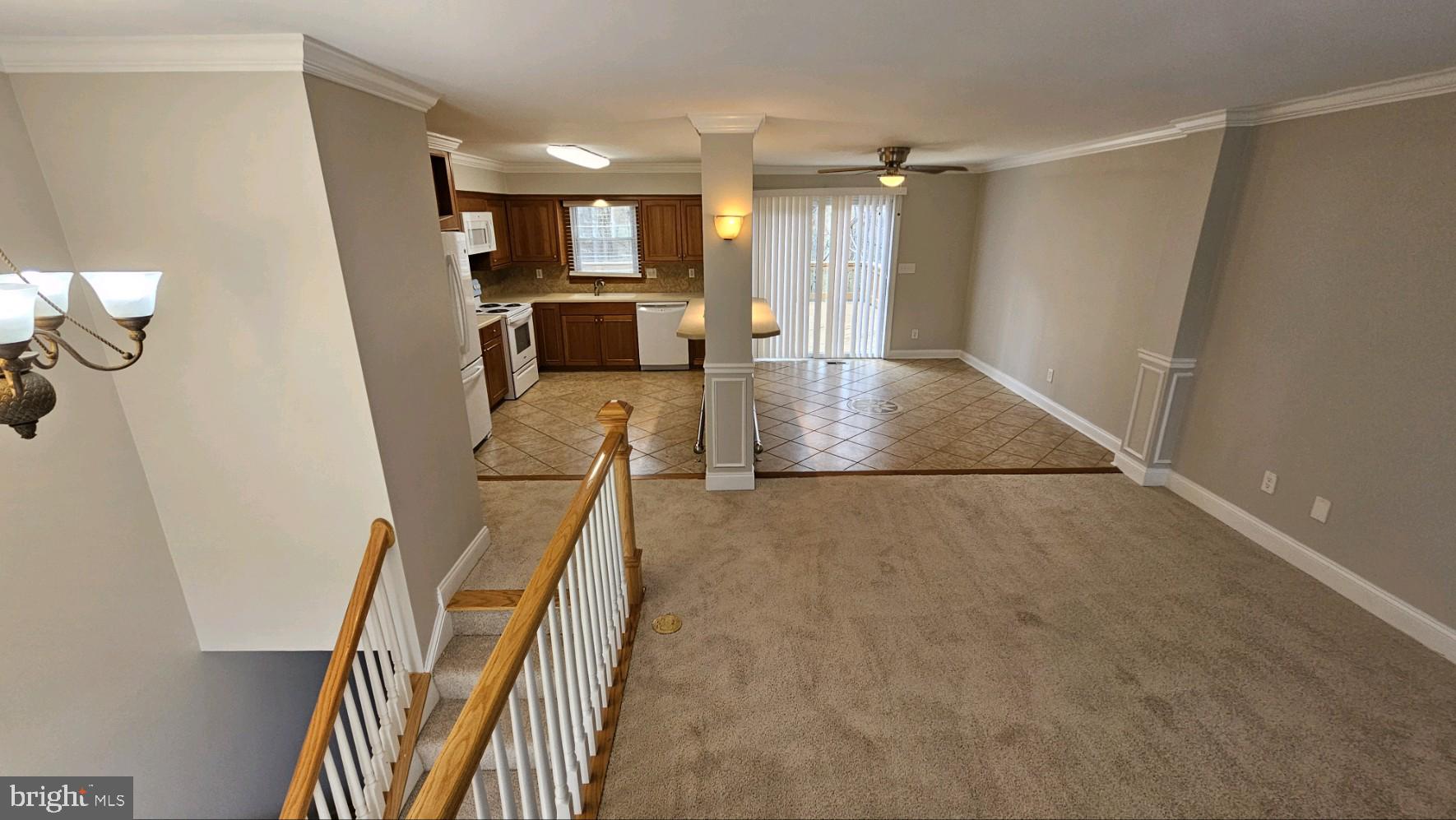 REGULARS - Residential