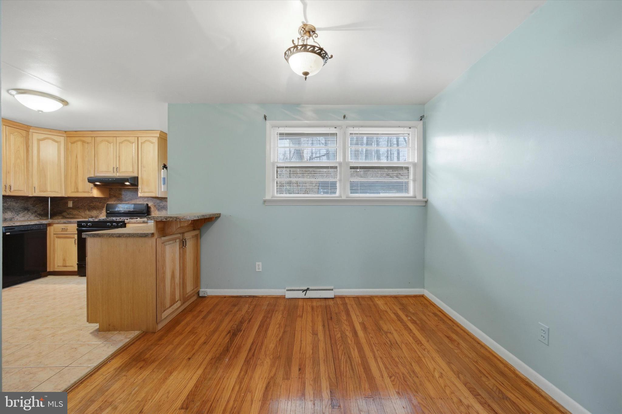 THORNBURY - Residential