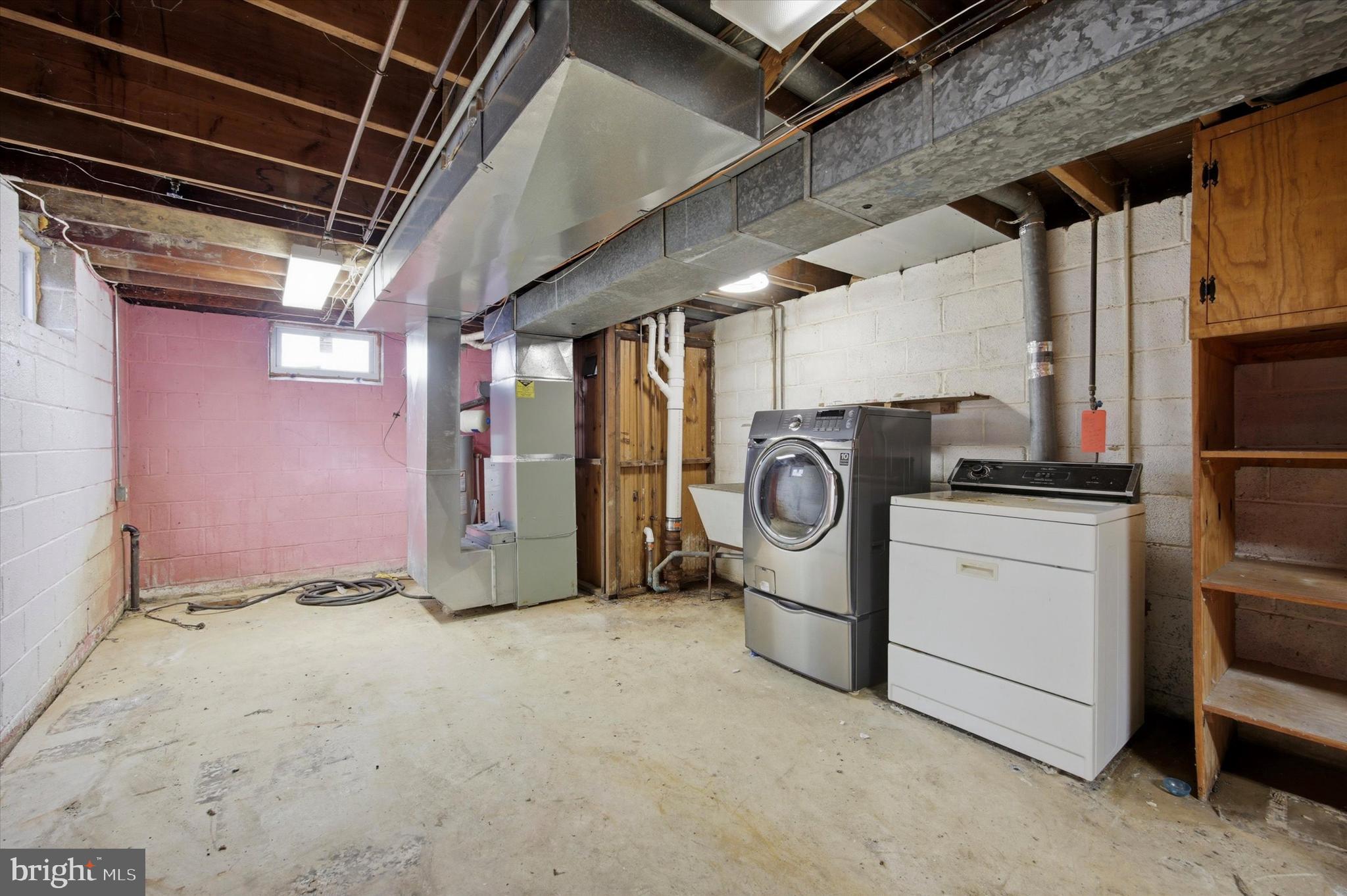 THORNBURY - Residential