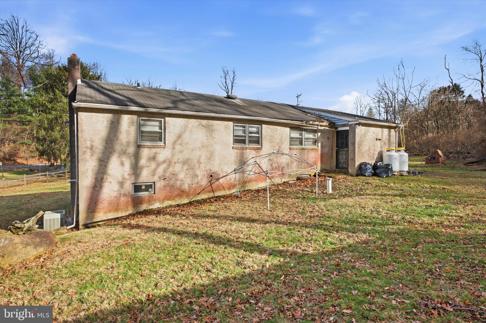 THORNBURY - Residential