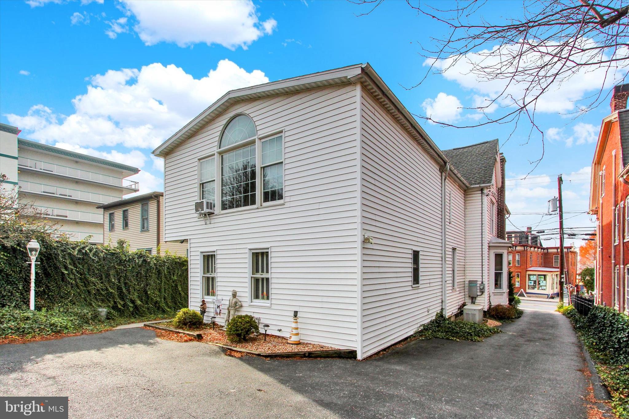 460 BALTIMORE STREET