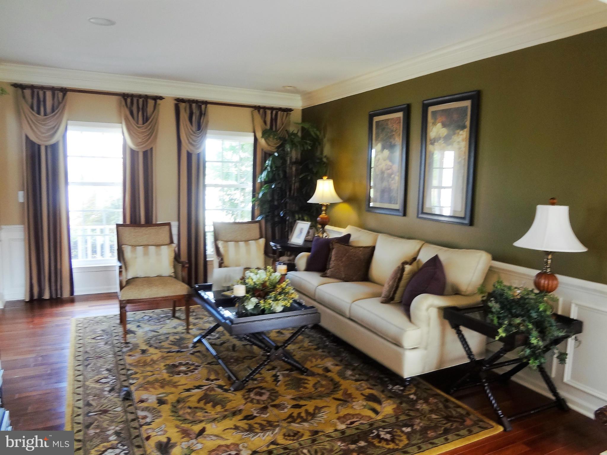 MARTINSBURG STATION - Residential